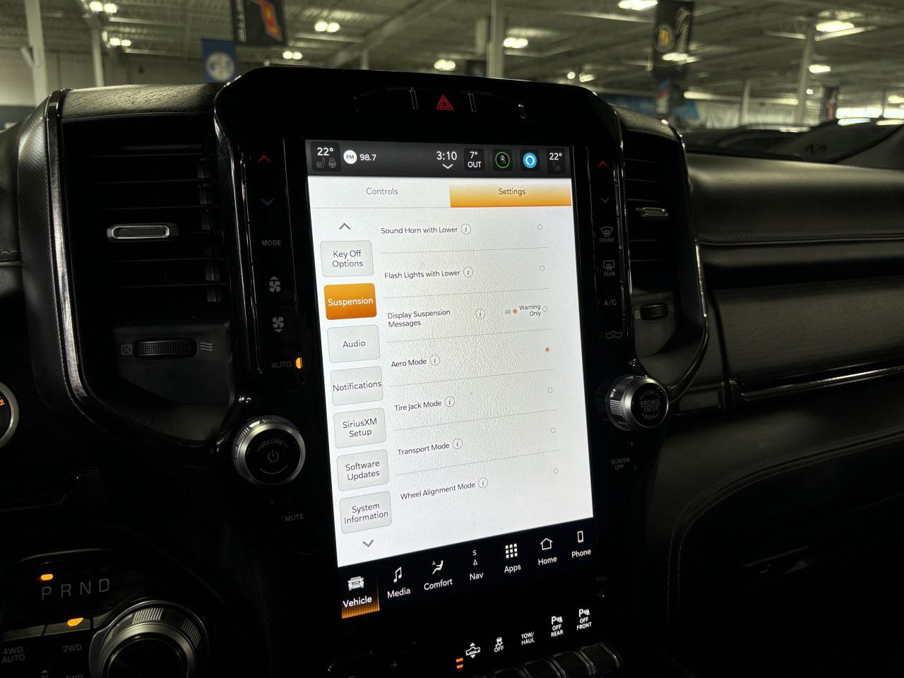 2022 RAM 1500 Limited|4X4|V8HEMI|CREW|NAV|ALPINEAUDIO|WOOD|LED|+ - Photo #39