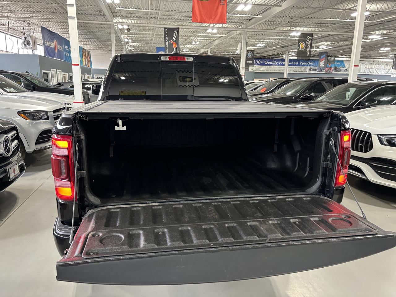 2022 RAM 1500 Limited|4X4|V8HEMI|CREW|NAV|ALPINEAUDIO|WOOD|LED|+ - Photo #10