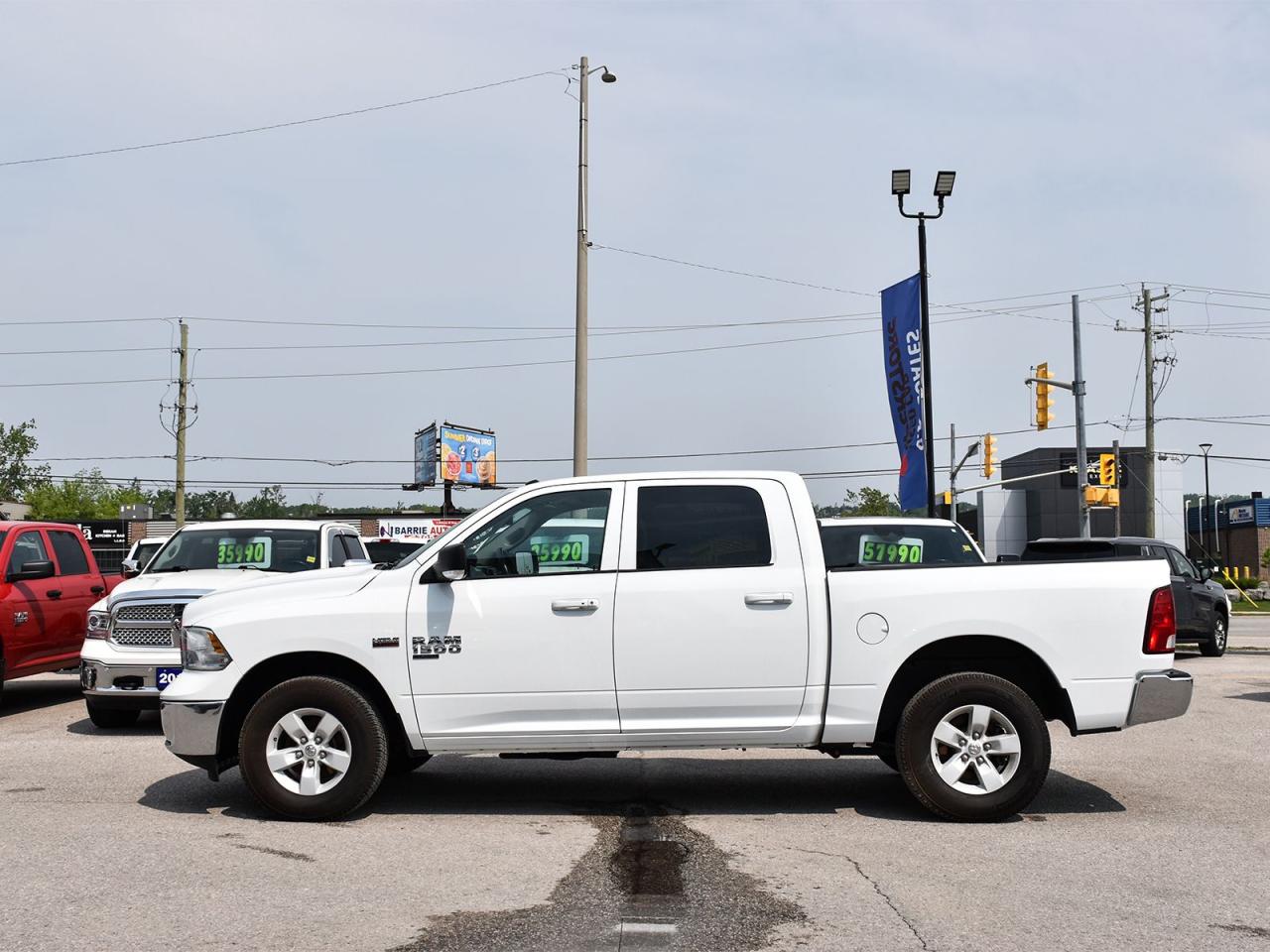 2022 RAM 1500 Classic SLT Crew Cab 4x4 ~Heated + Power Seat ~Camera Photo3