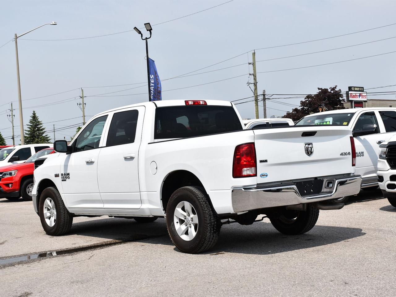 2022 RAM 1500 Classic SLT Crew Cab 4x4 ~Heated + Power Seat ~Camera Photo4