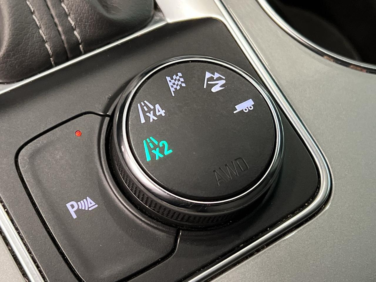 2019 Chevrolet Blazer TRUE NORTH AWD | 3.6L V6 | HTD LEATHER | PANO ROOF Photo