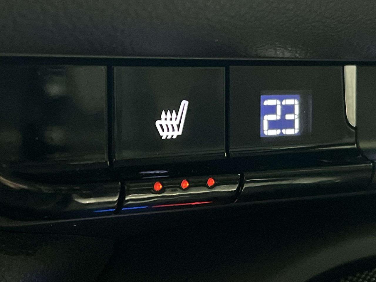 2019 Chevrolet Blazer TRUE NORTH AWD | 3.6L V6 | HTD LEATHER | PANO ROOF Photo