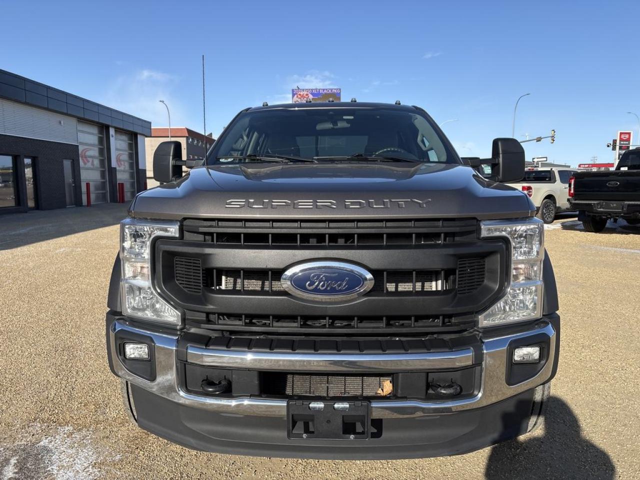 2022 Ford F-450 Super Duty DRW XL Photo5