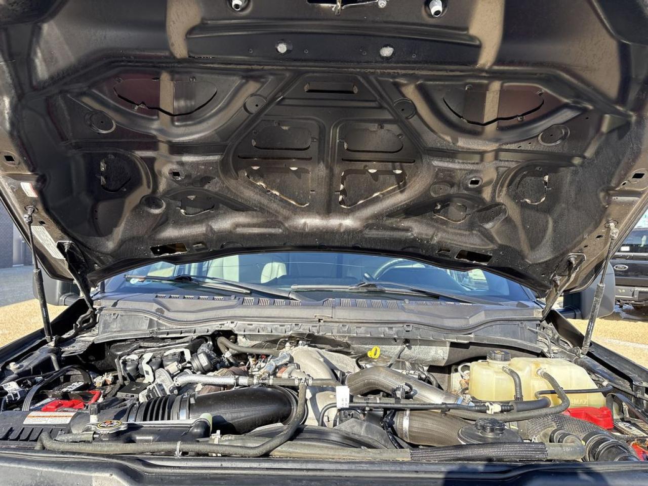 2022 Ford F-450 Super Duty DRW XL Photo5