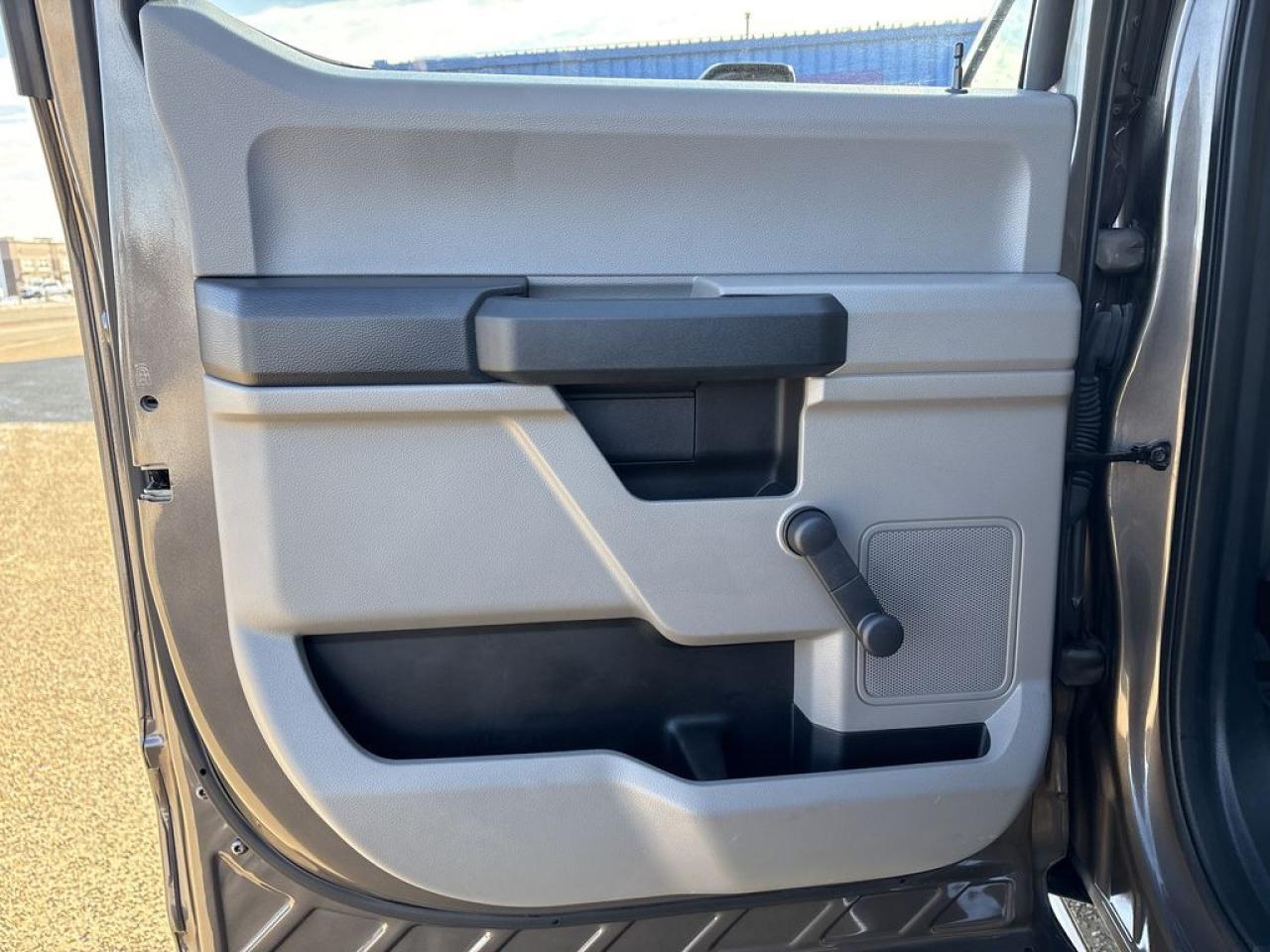 2022 Ford F-450 Super Duty DRW XL Photo5