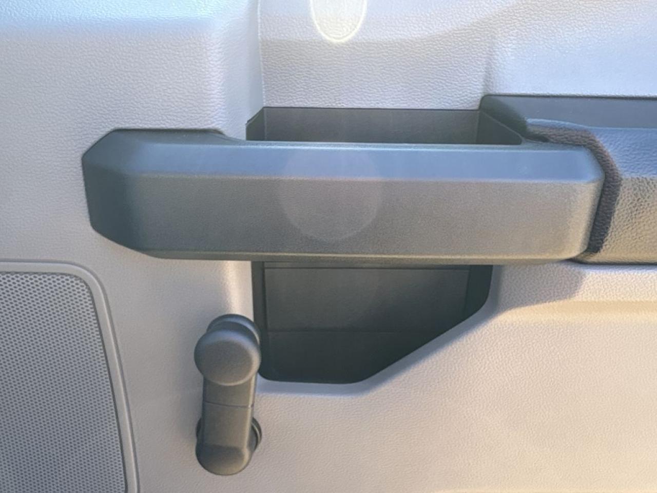 2022 Ford F-450 Super Duty DRW XL Photo5