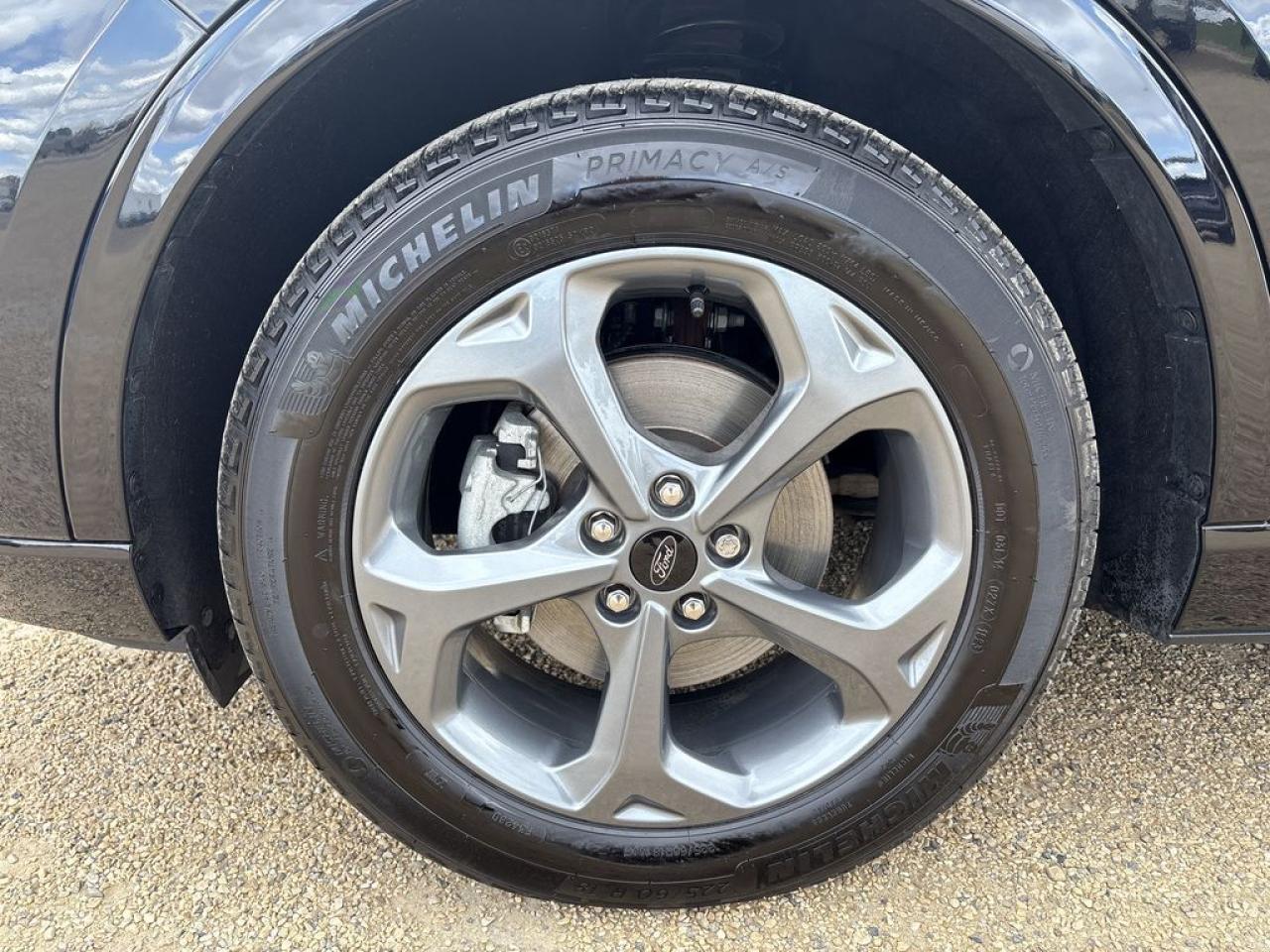2023 Ford Escape ST-Line Select Photo2