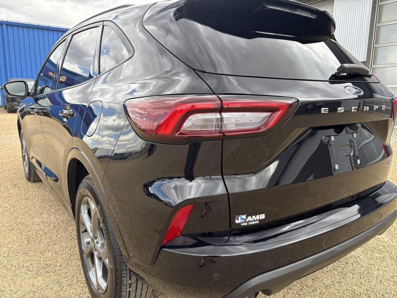 2023 Ford Escape ST-Line Select Photo5