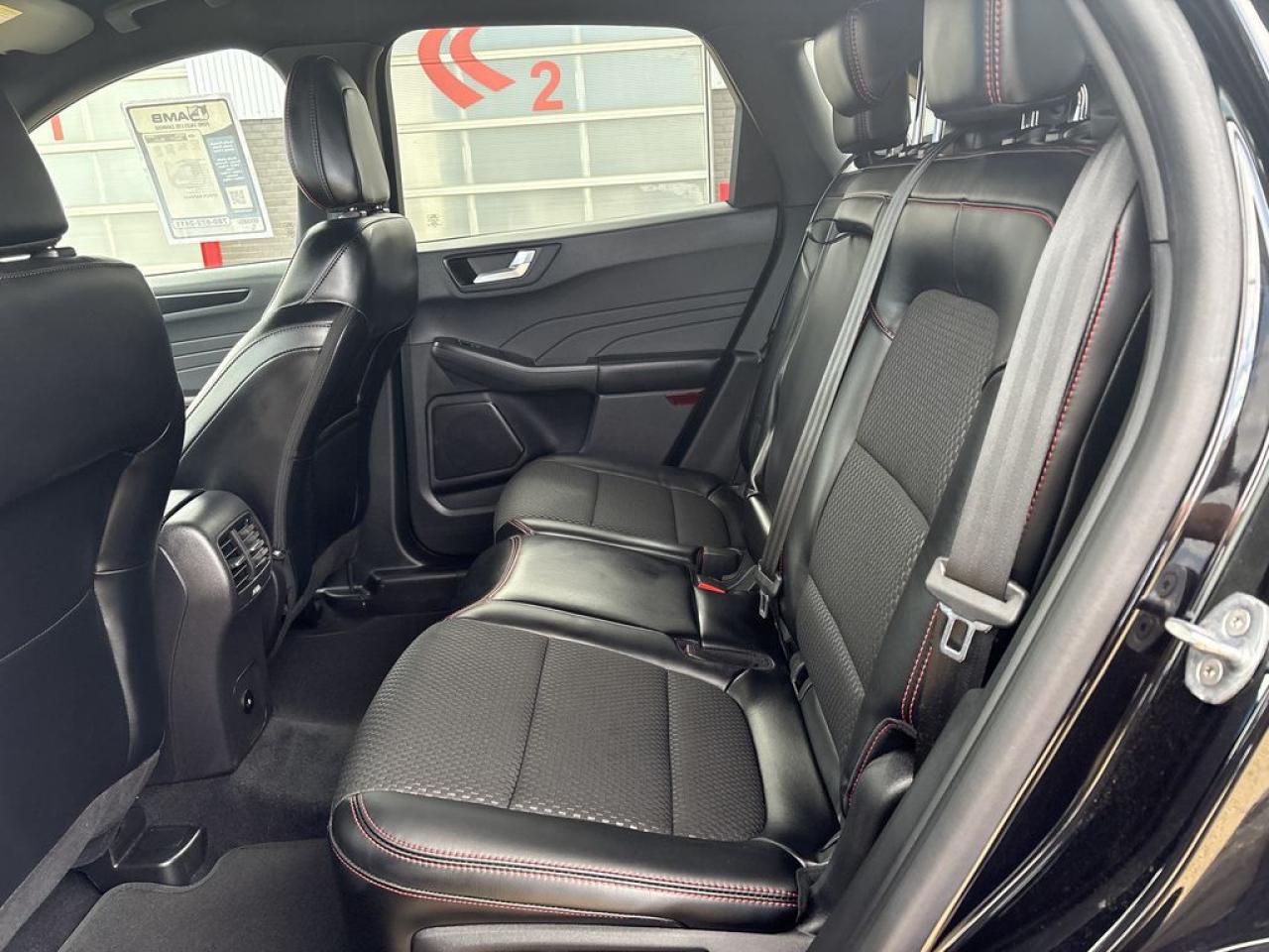 2023 Ford Escape ST-Line Select Photo5