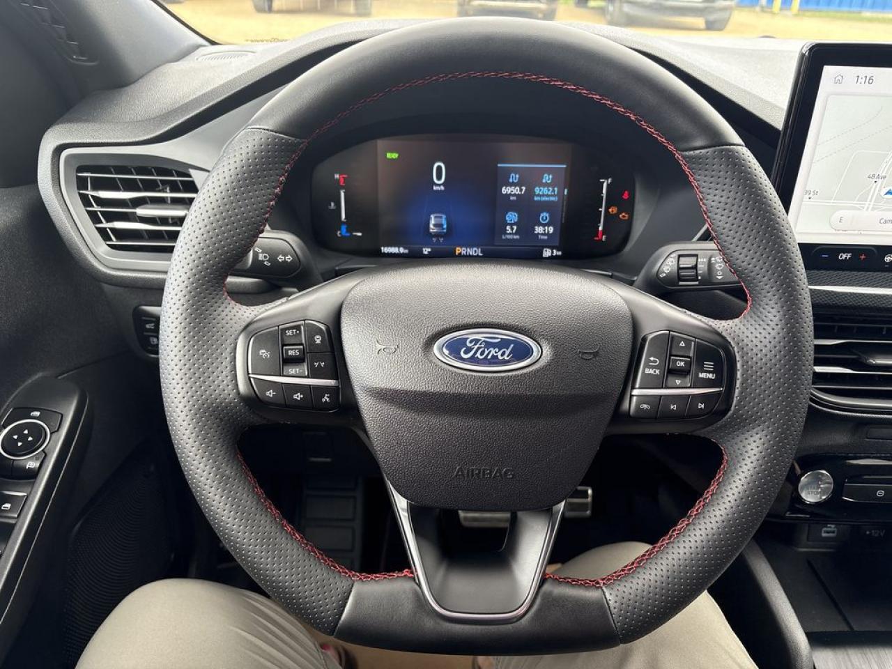 2023 Ford Escape ST-Line Select Photo5