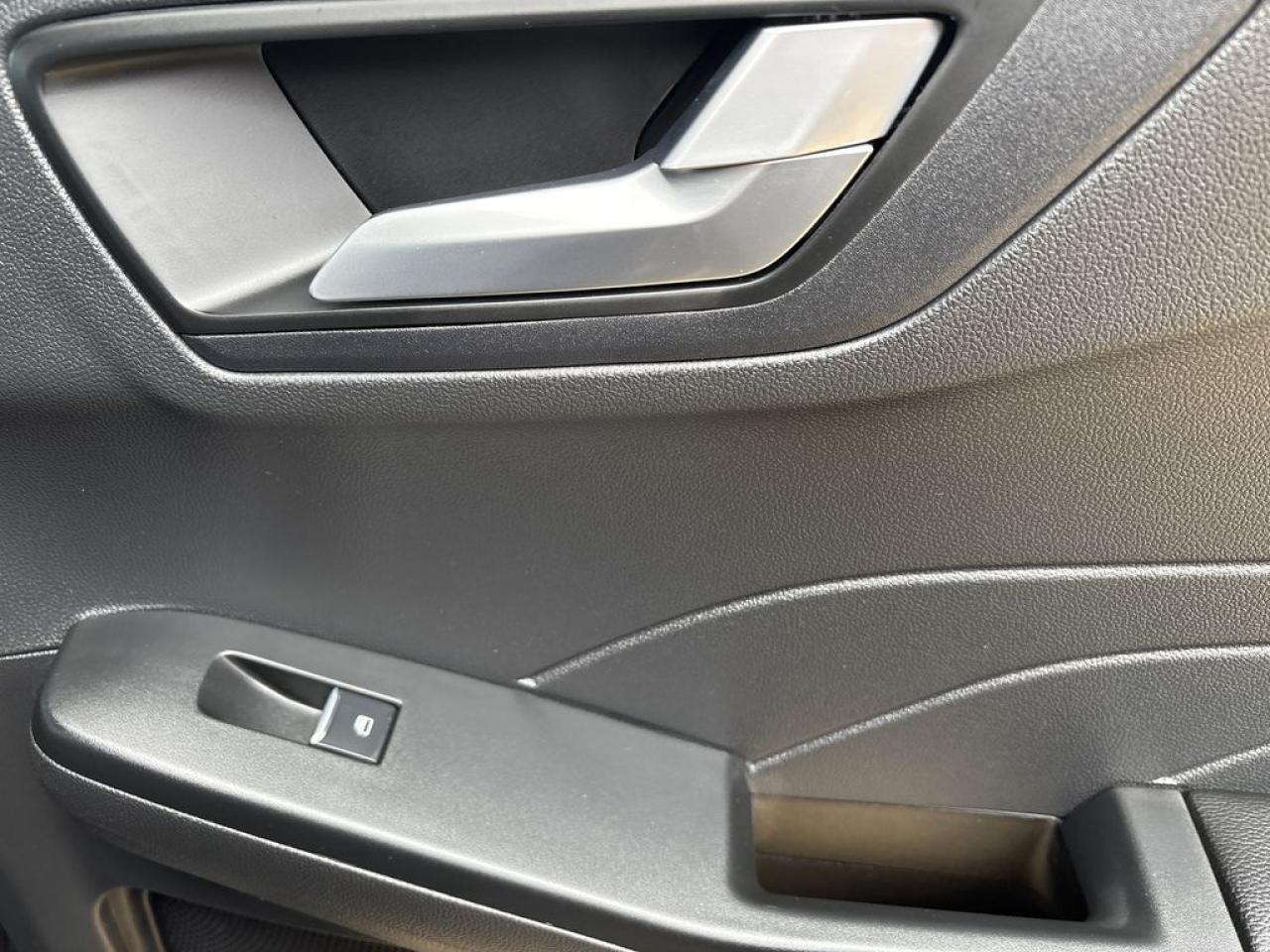 2023 Ford Escape ST-Line Select Photo5
