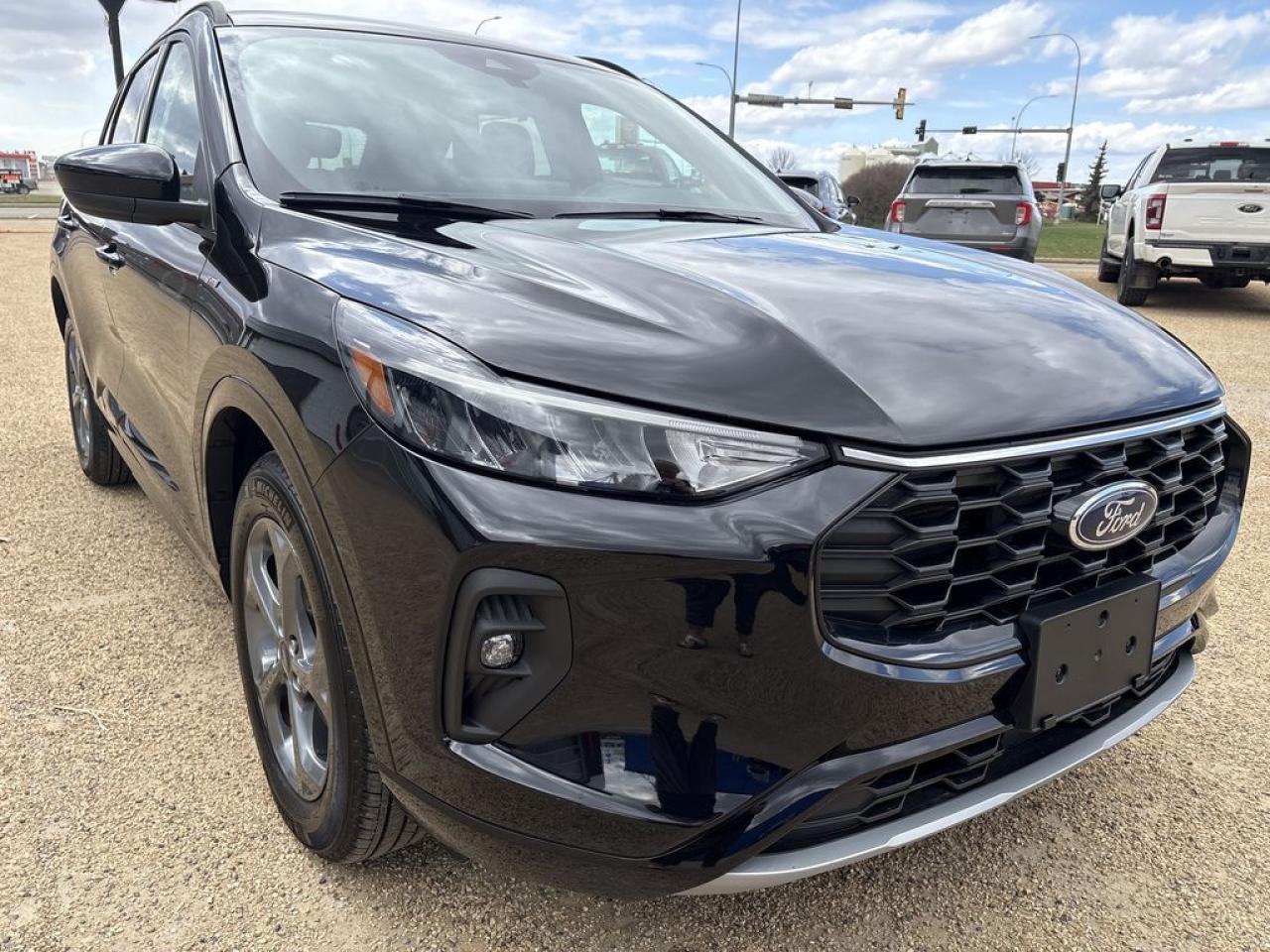 2023 Ford Escape ST-Line Select Photo5