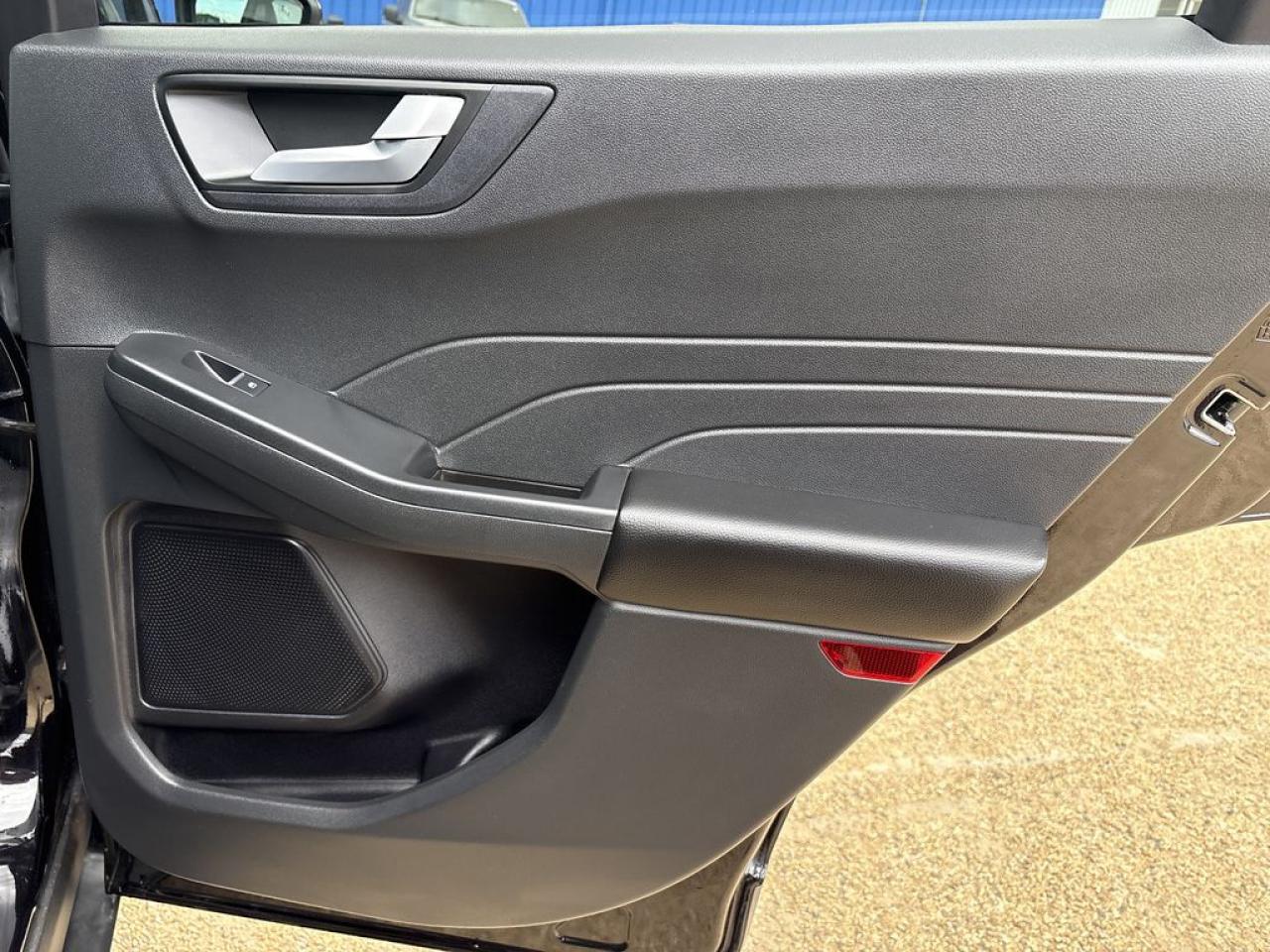 2023 Ford Escape ST-Line Select Photo5