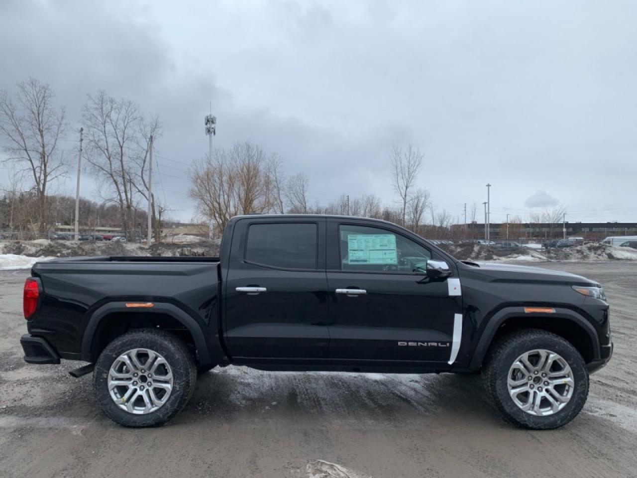 2025 GMC Canyon Denali  - Leather Seats - Sunroof Photo