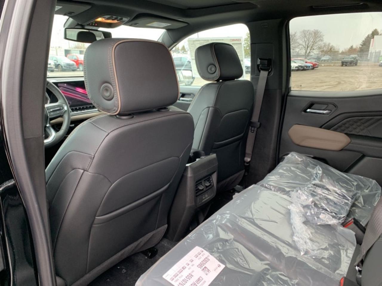 2025 GMC Canyon Denali  - Leather Seats - Sunroof Photo