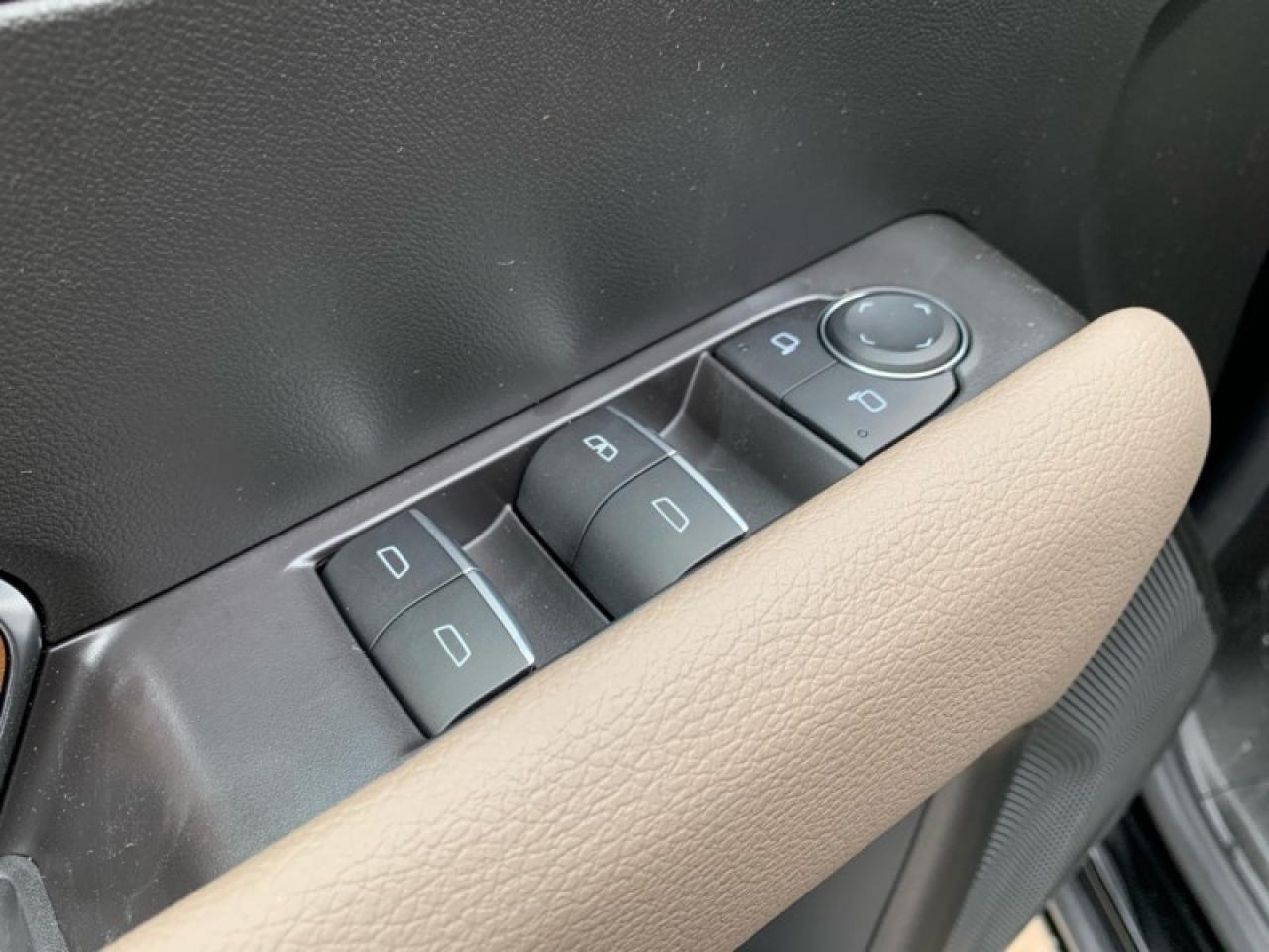 2025 GMC Canyon Denali  - Leather Seats - Sunroof Photo