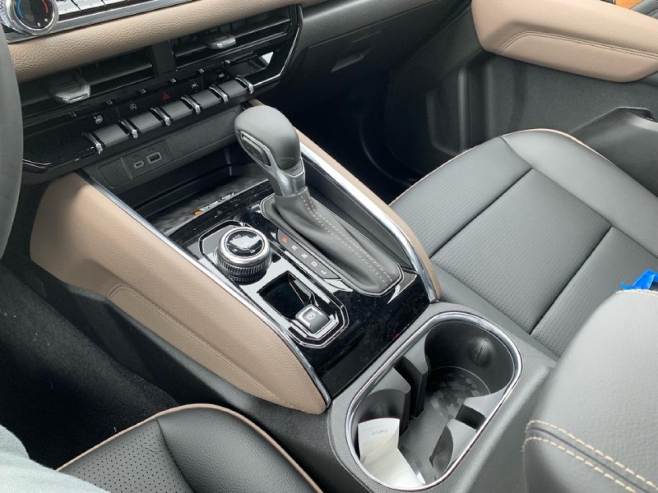 2025 GMC Canyon Denali  - Leather Seats - Sunroof Photo