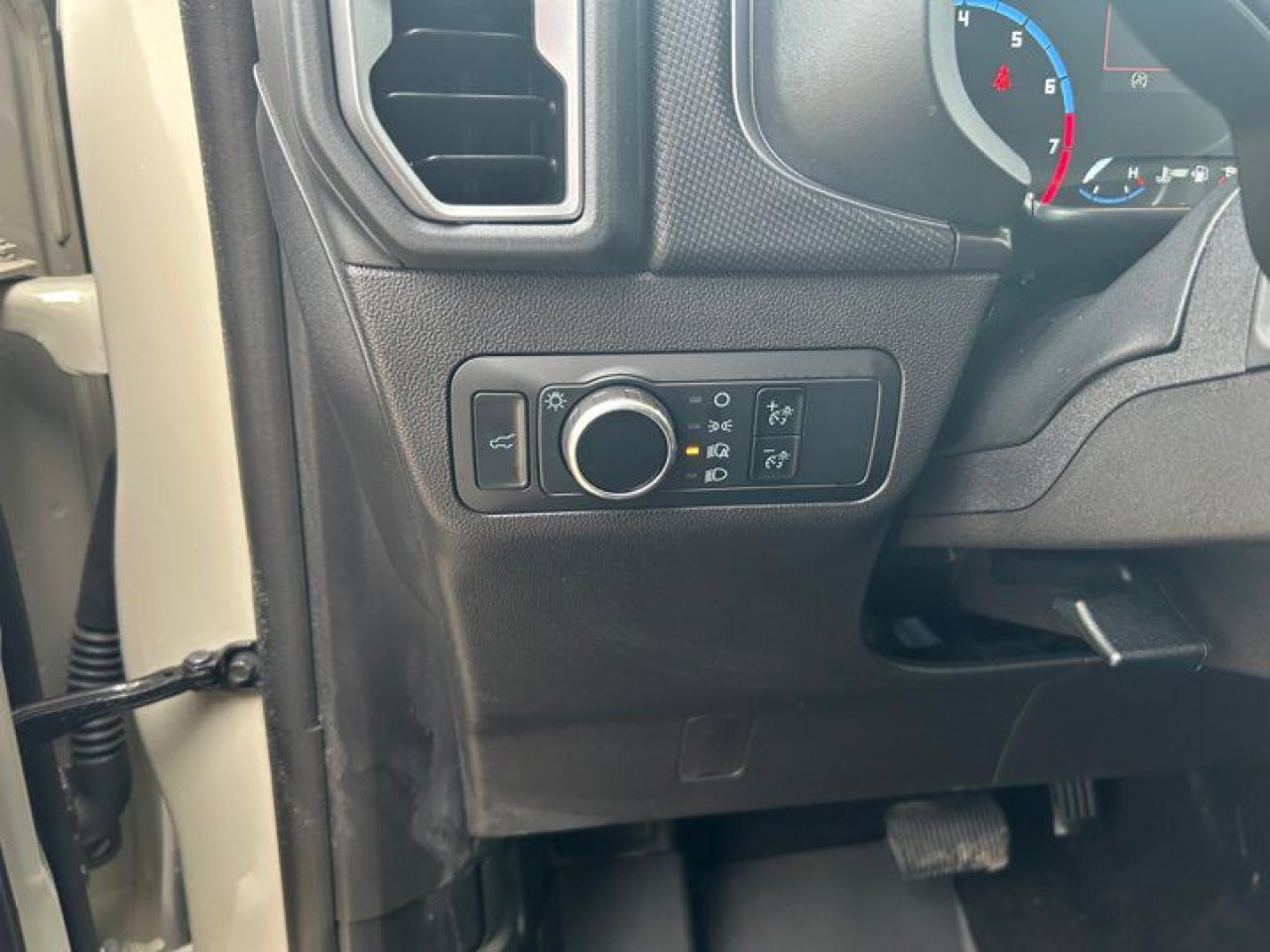 12322886