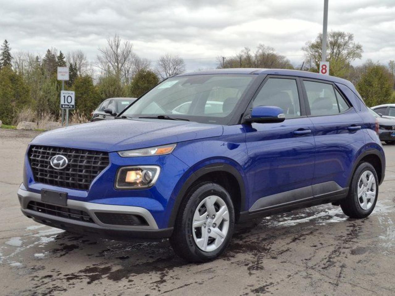 Used 2023 Hyundai Venue Essential | Heated Seats | Carplay | Reverse Cam | Cruise Control | Digital Dash | New Tires | for sale in Guelph, ON
