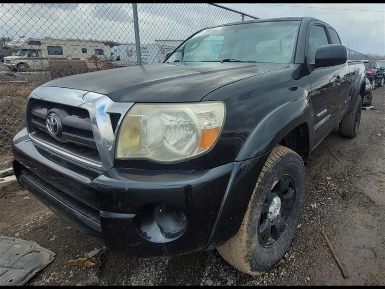 Used 2009 Toyota Tacoma Access Cab for sale in Ottawa, ON