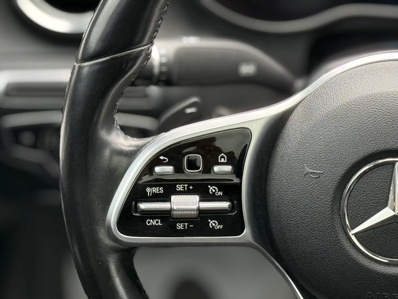 2019 Mercedes-Benz C-Class C300 //AMG SPORT | BURMESTER | PANO - Photo #21