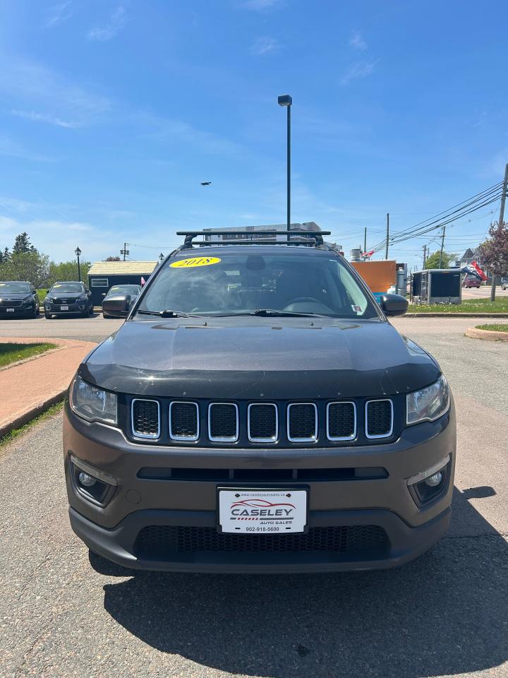 2018 Jeep Compass Latitude - Photo #2