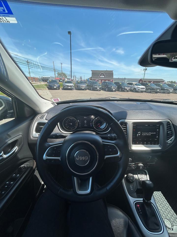 2018 Jeep Compass Latitude - Photo #9