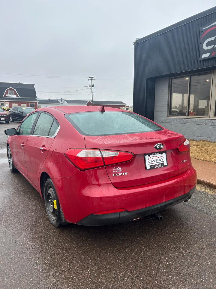 2016 Kia Forte EX - Photo #6