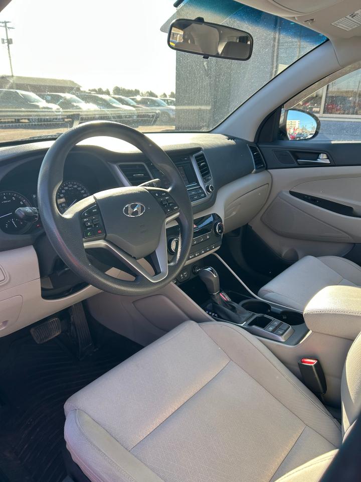 2017 Hyundai Tucson SE - Photo #7