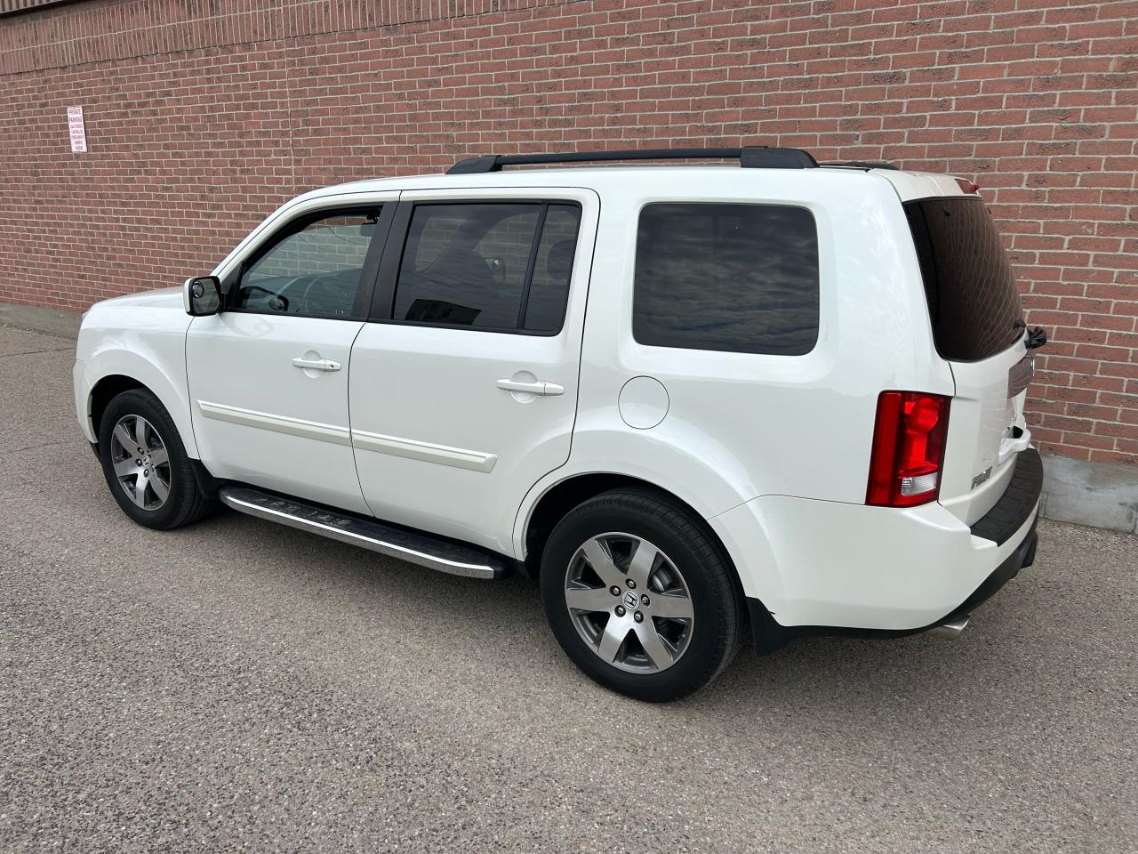 2014 Honda Pilot EX-L - Photo #2