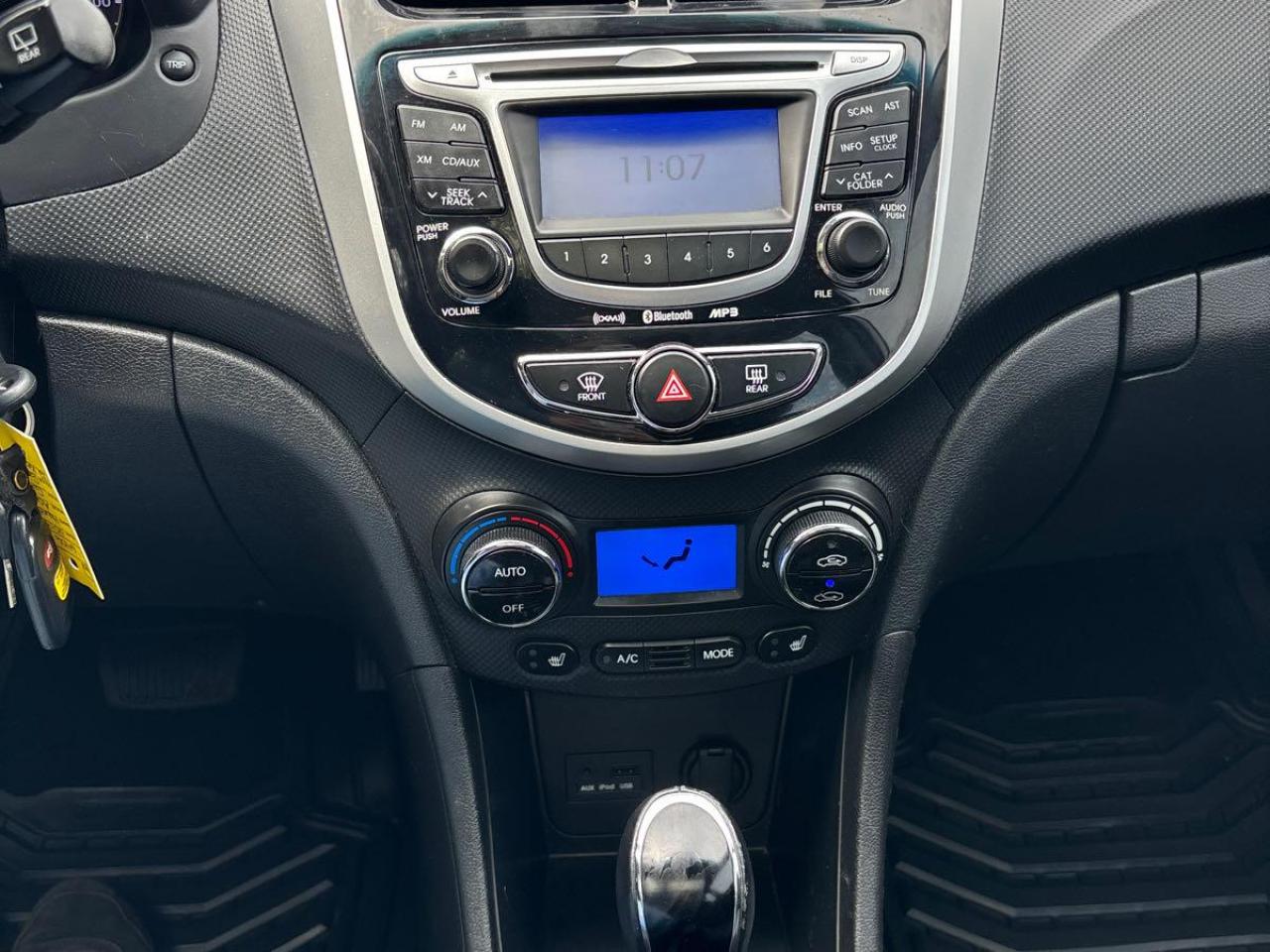 2013 Hyundai Accent 5DR HB AUTO GLS Photo45