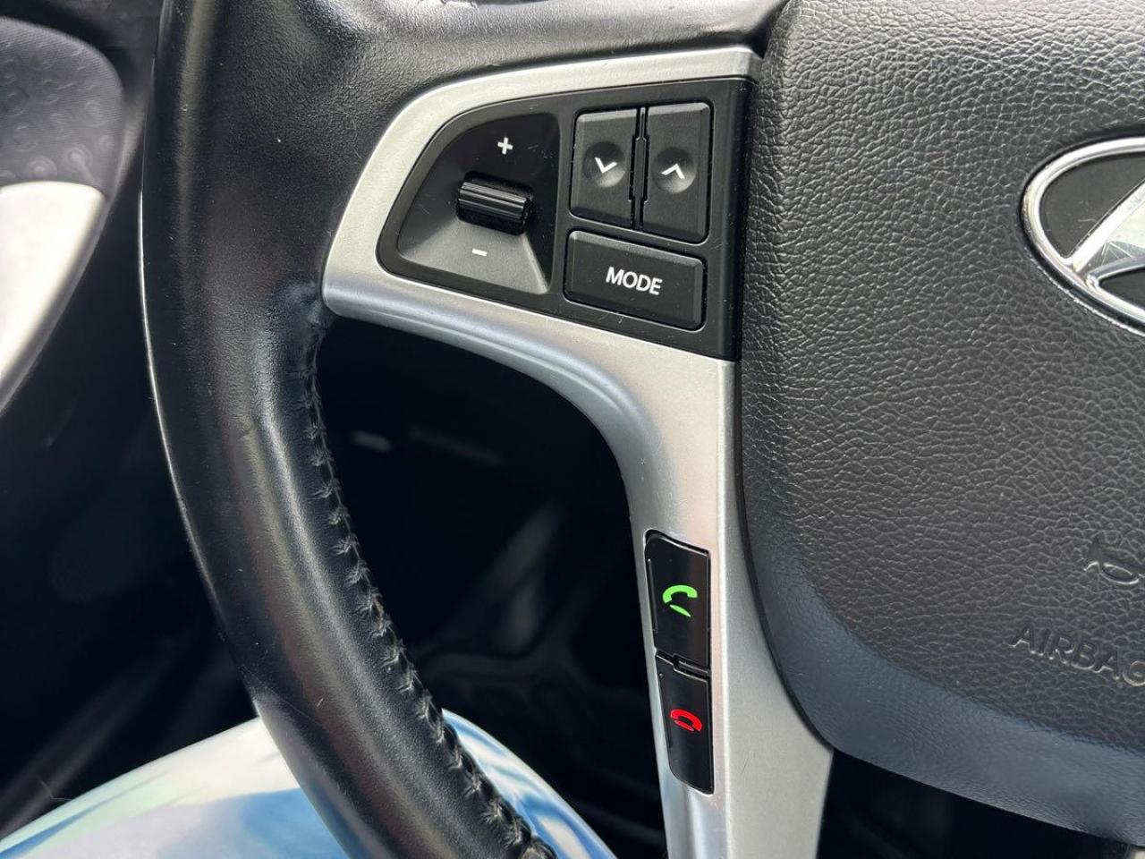 2013 Hyundai Accent 5DR HB AUTO GLS Photo51