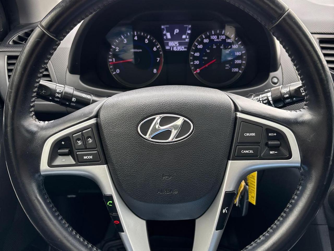 2013 Hyundai Accent 5DR HB AUTO GLS Photo48