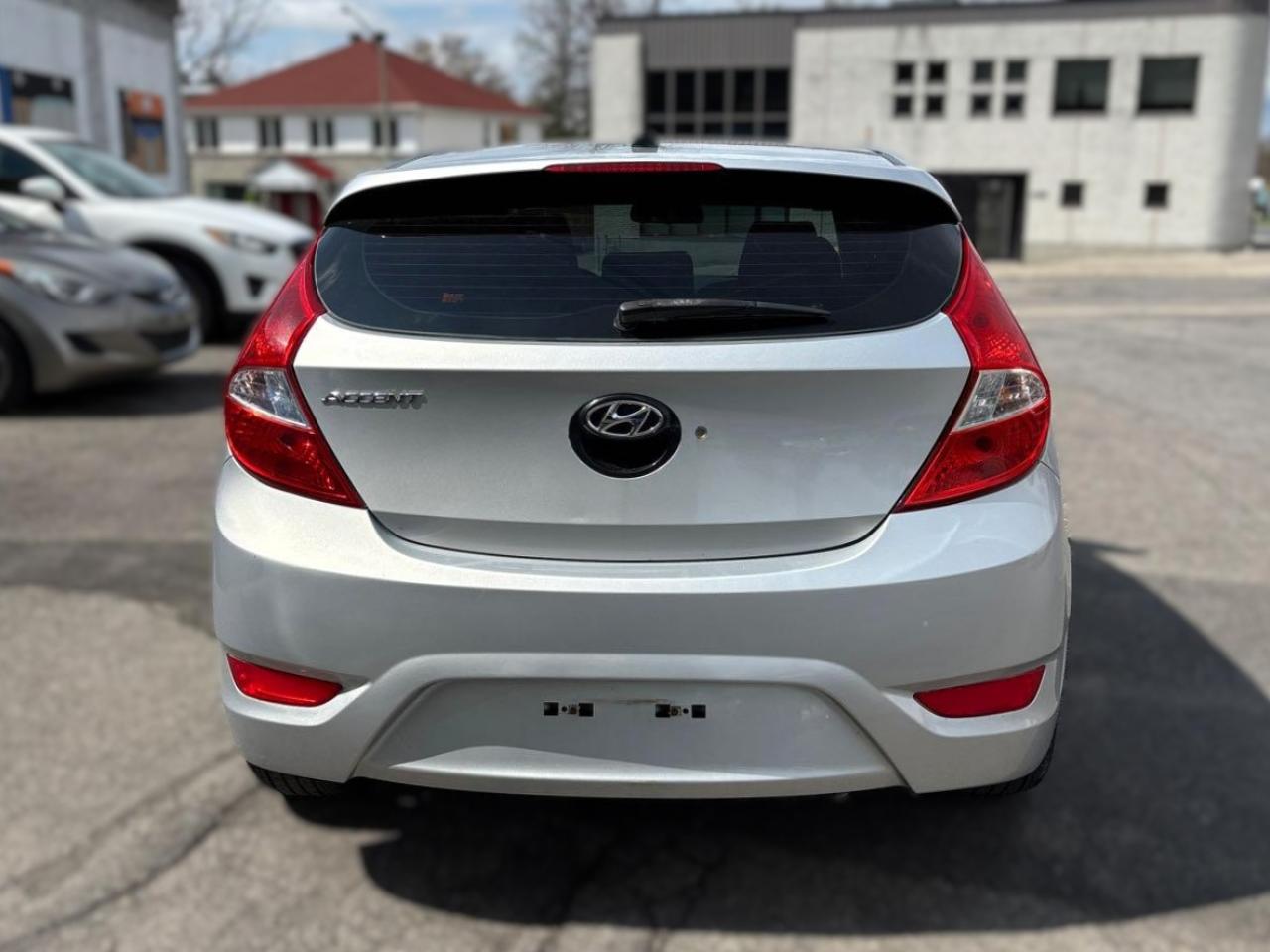 2013 Hyundai Accent 5DR HB AUTO GLS Photo32