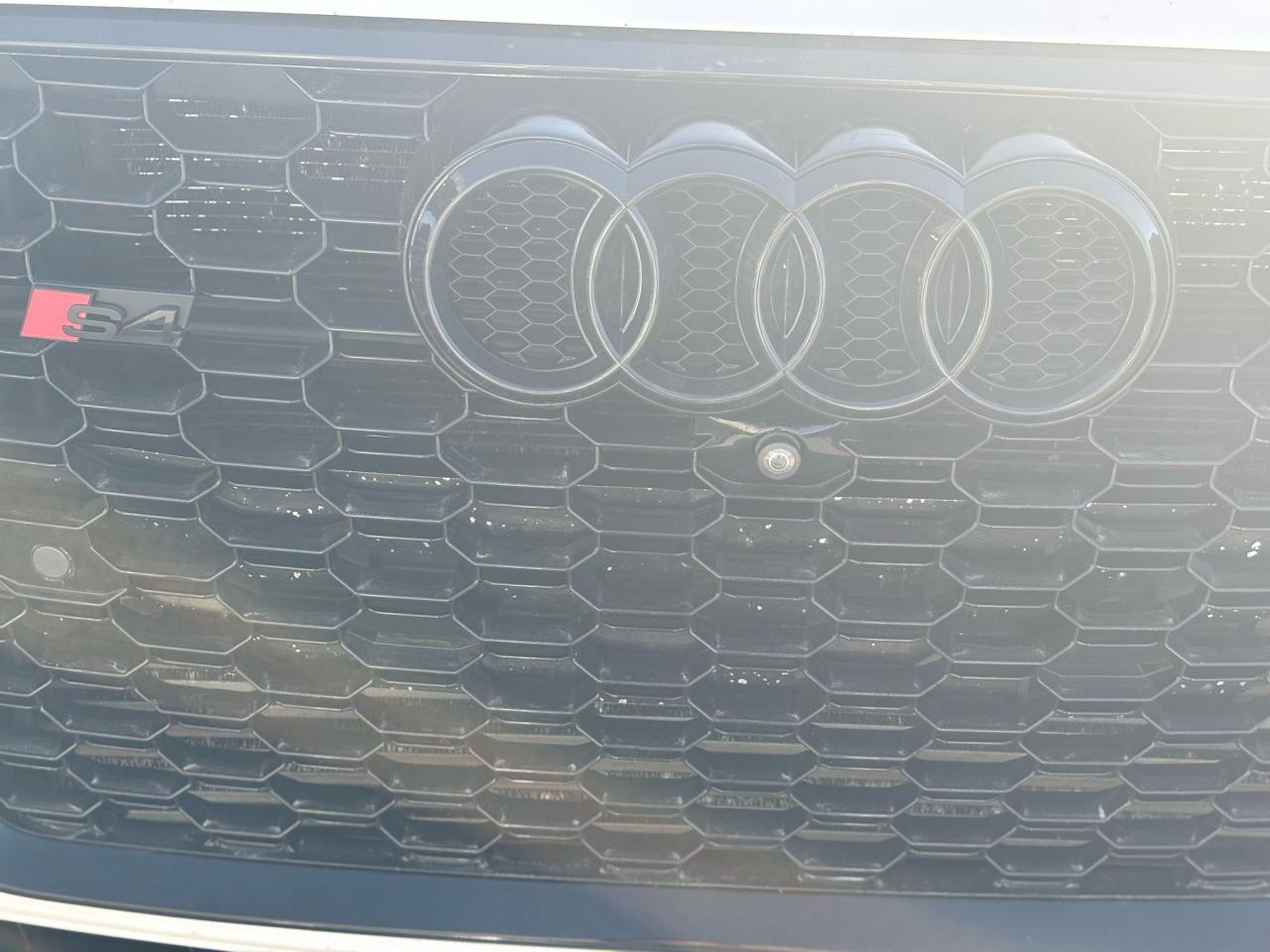 2018 Audi S4 3.0 TFSI quattro Technik tiptronic - Photo #5