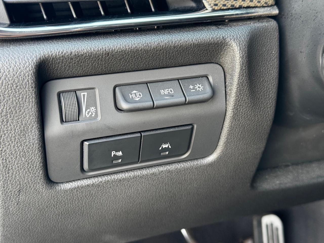 2018 Cadillac ATS-V SEDAN **1 OF 2 MANUALS IN THE COUNTRY** - Photo #36