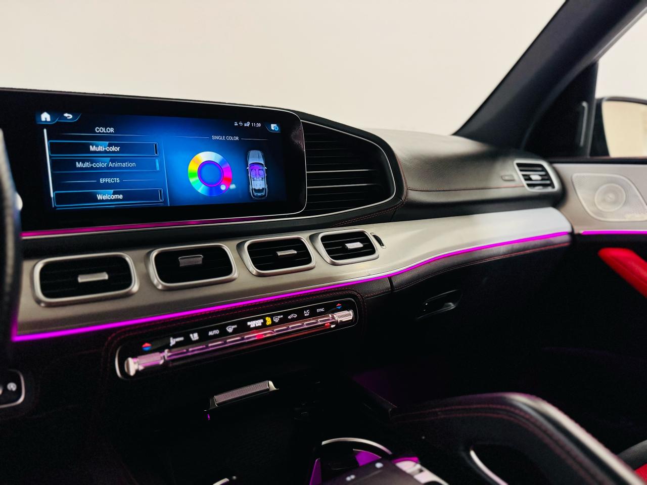 2021 Mercedes-Benz GLE AMG53 4MATIC | Red Interior - Photo #22
