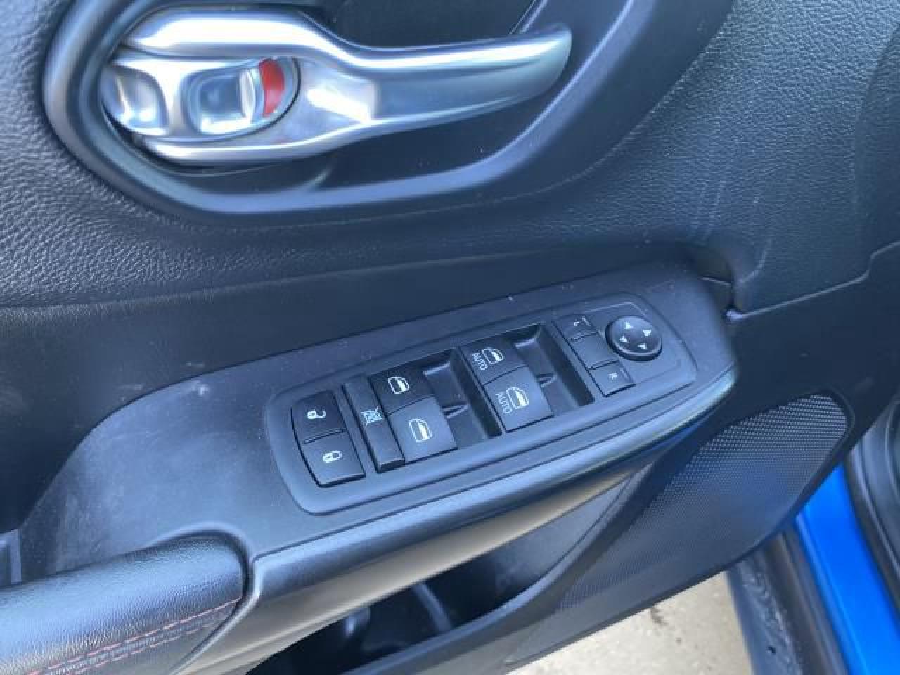 2020 Jeep Cherokee Trailhawk 4WD - Photo #12