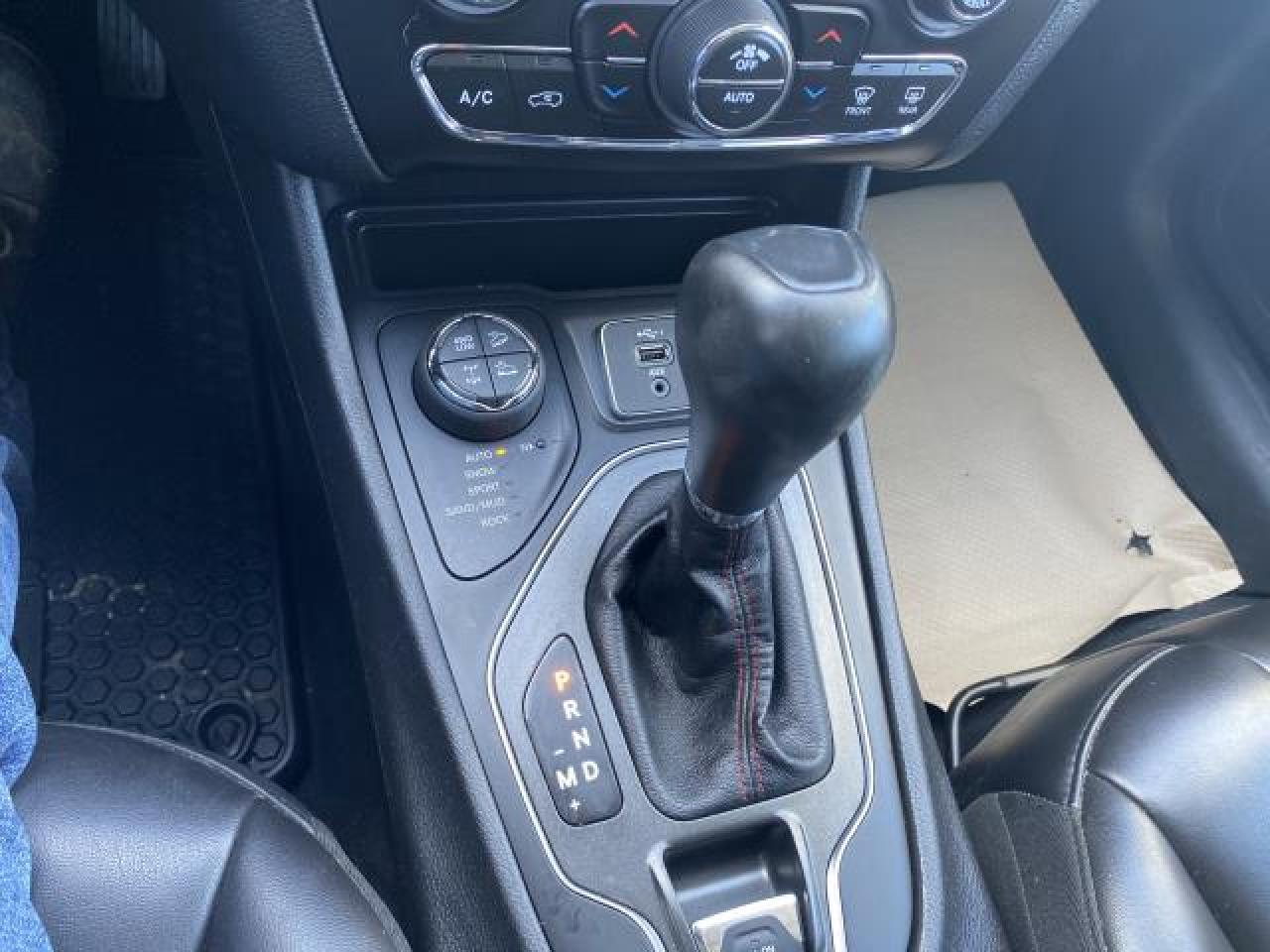 2020 Jeep Cherokee Trailhawk 4WD - Photo #15
