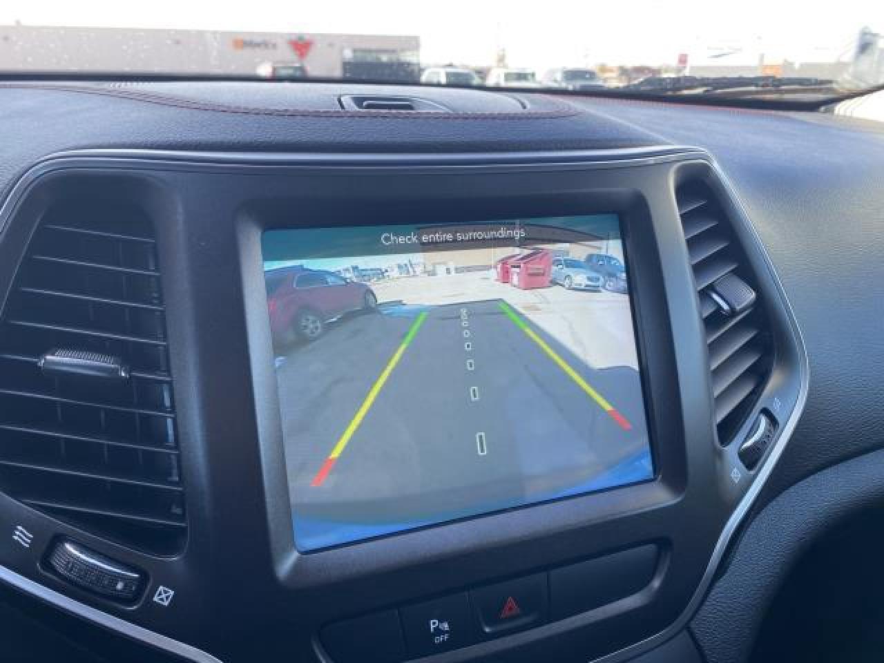 2020 Jeep Cherokee Trailhawk 4WD - Photo #16