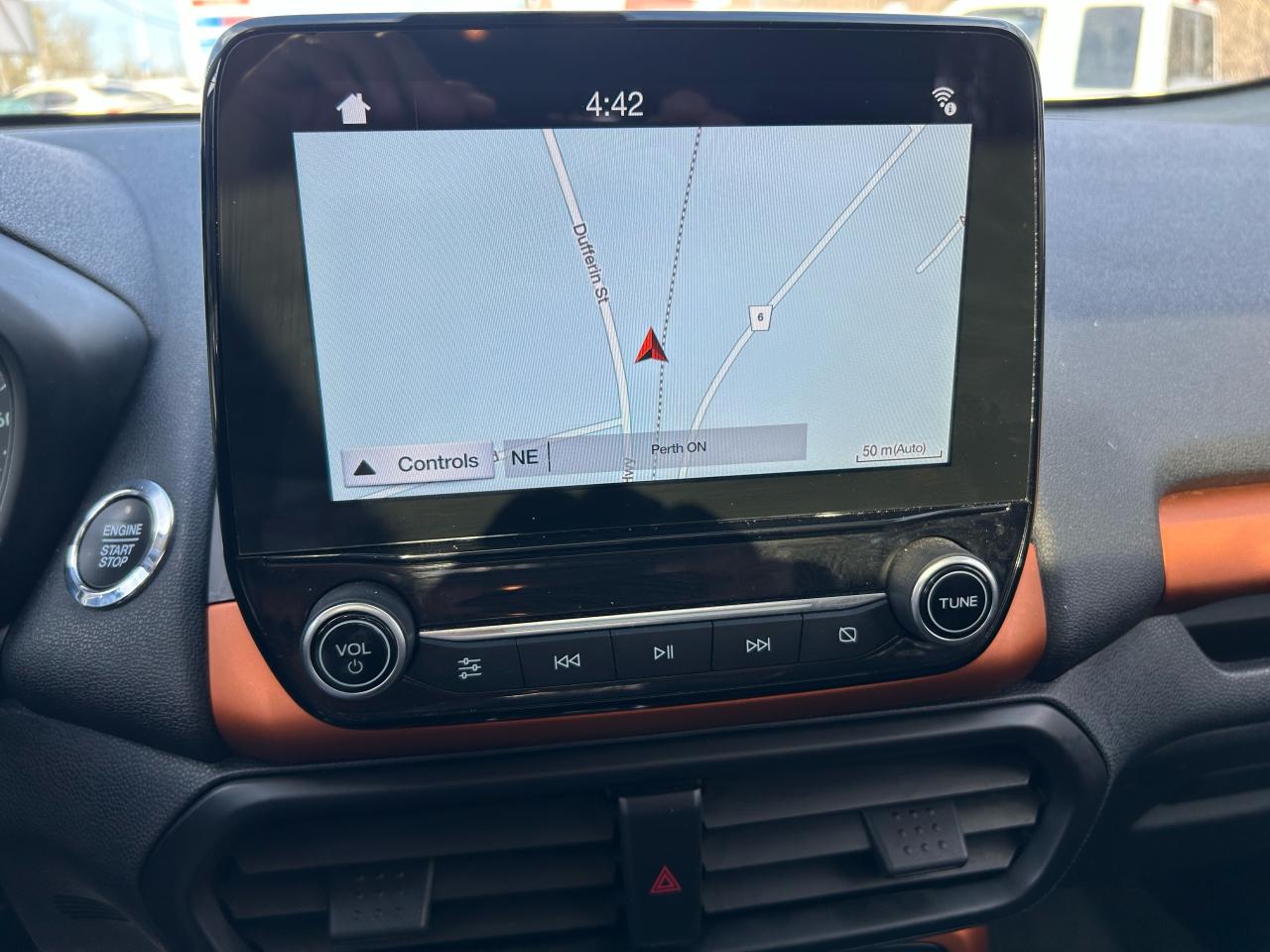 2018 Ford EcoSport SES 4WD Moonroof | Cold Weather Package - Photo #30