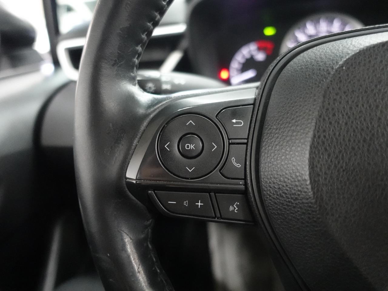 2021 Toyota Corolla LE UPGRADE | Sunroof | LaneDep | BSM | CarPlay