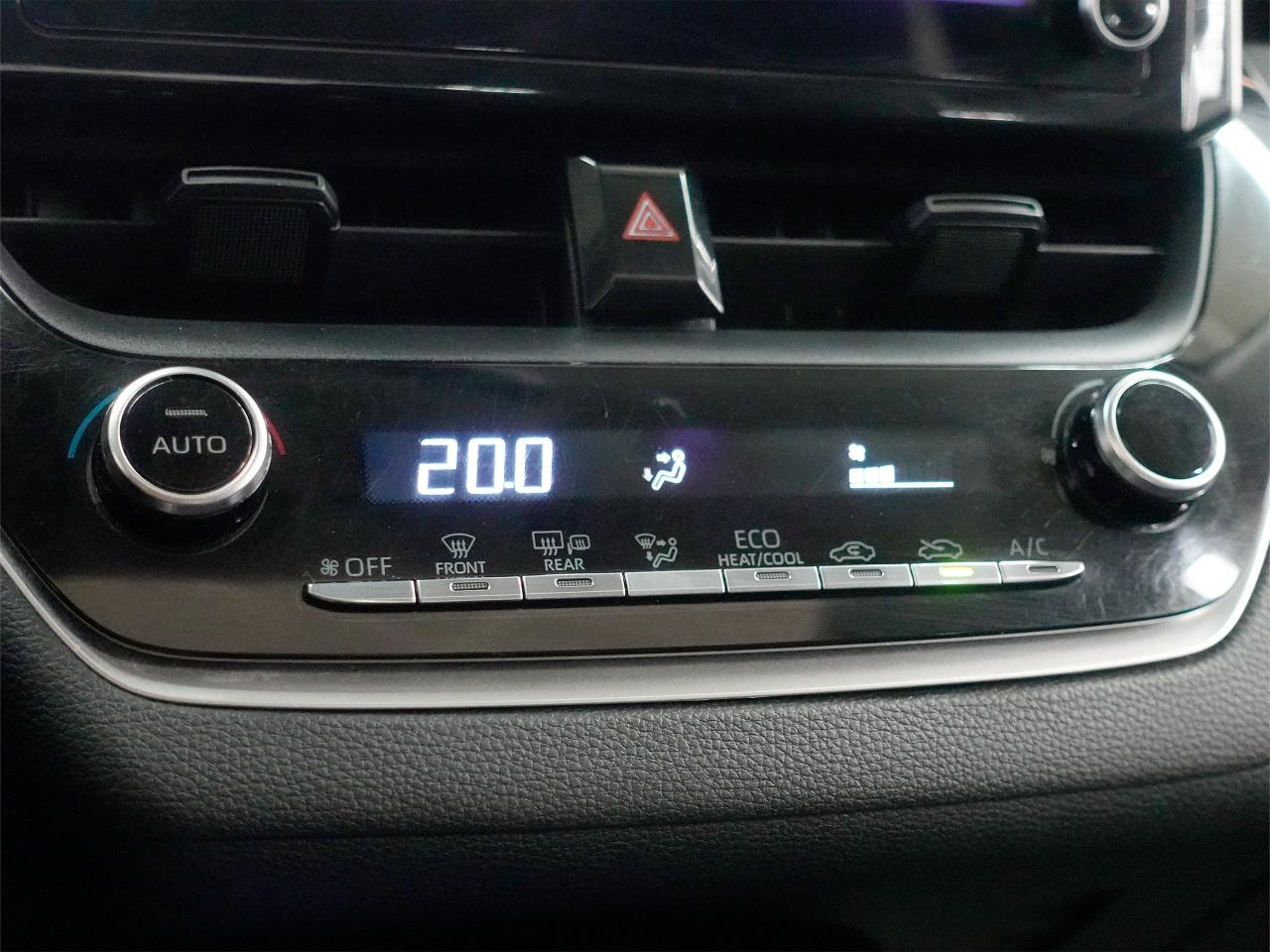 2021 Toyota Corolla LE UPGRADE | Sunroof | LaneDep | BSM | CarPlay