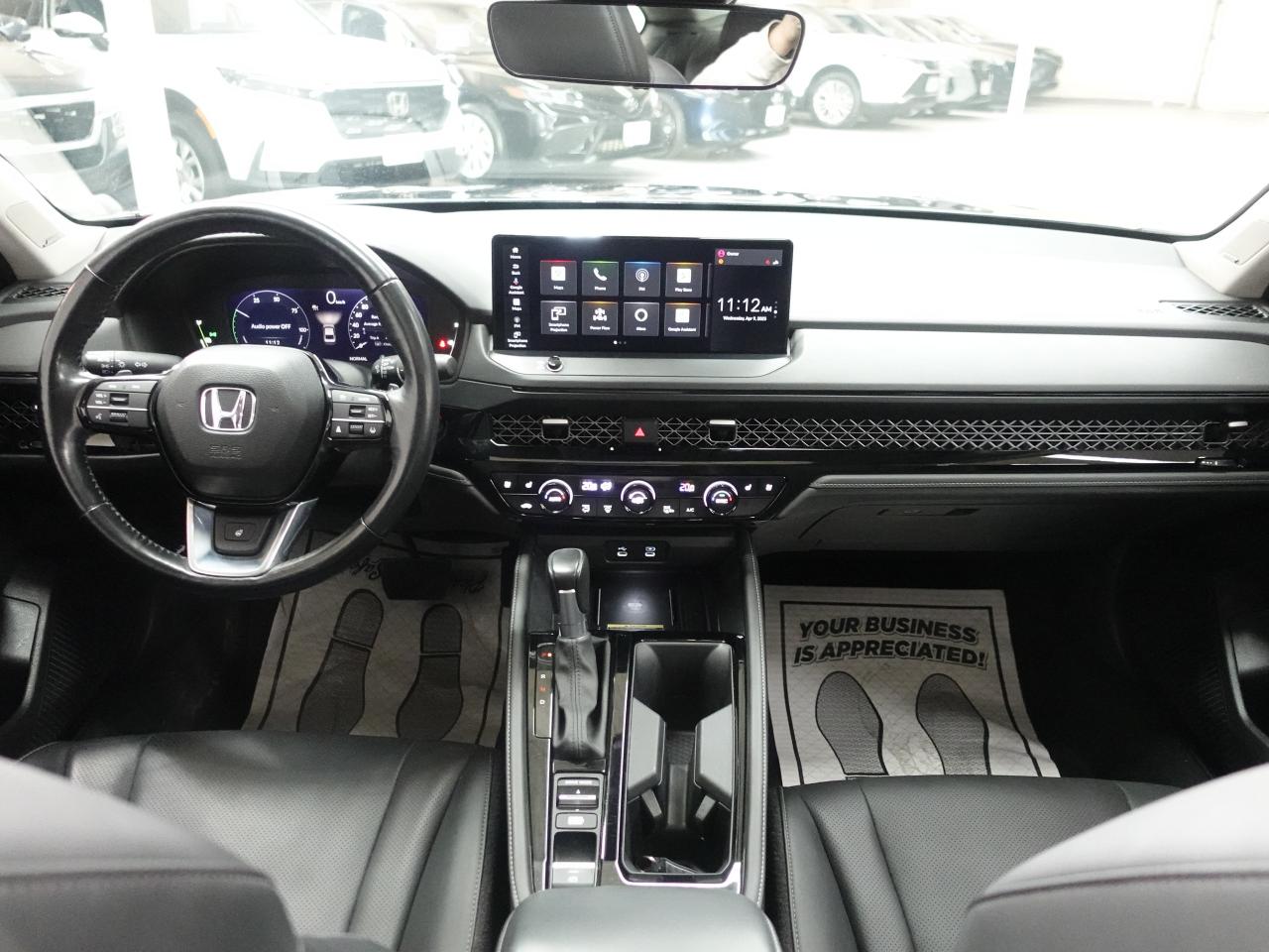 2024 Honda Accord HYBRID TOURING | Nav | Leather | Sunroof | CarPlay Photo