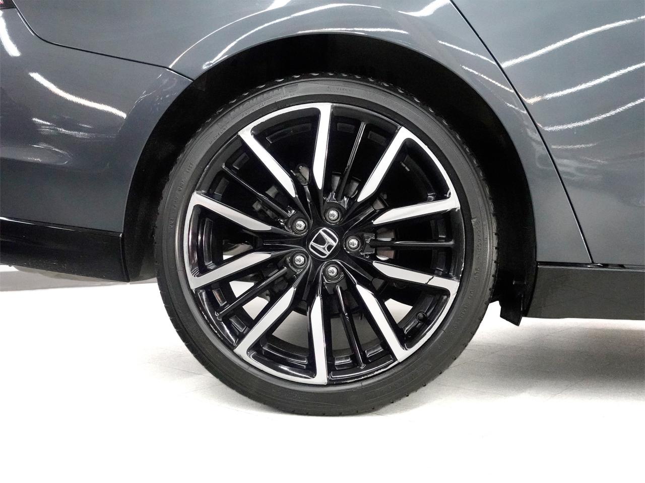 2024 Honda Accord HYBRID TOURING | Nav | Leather | Sunroof | CarPlay Photo