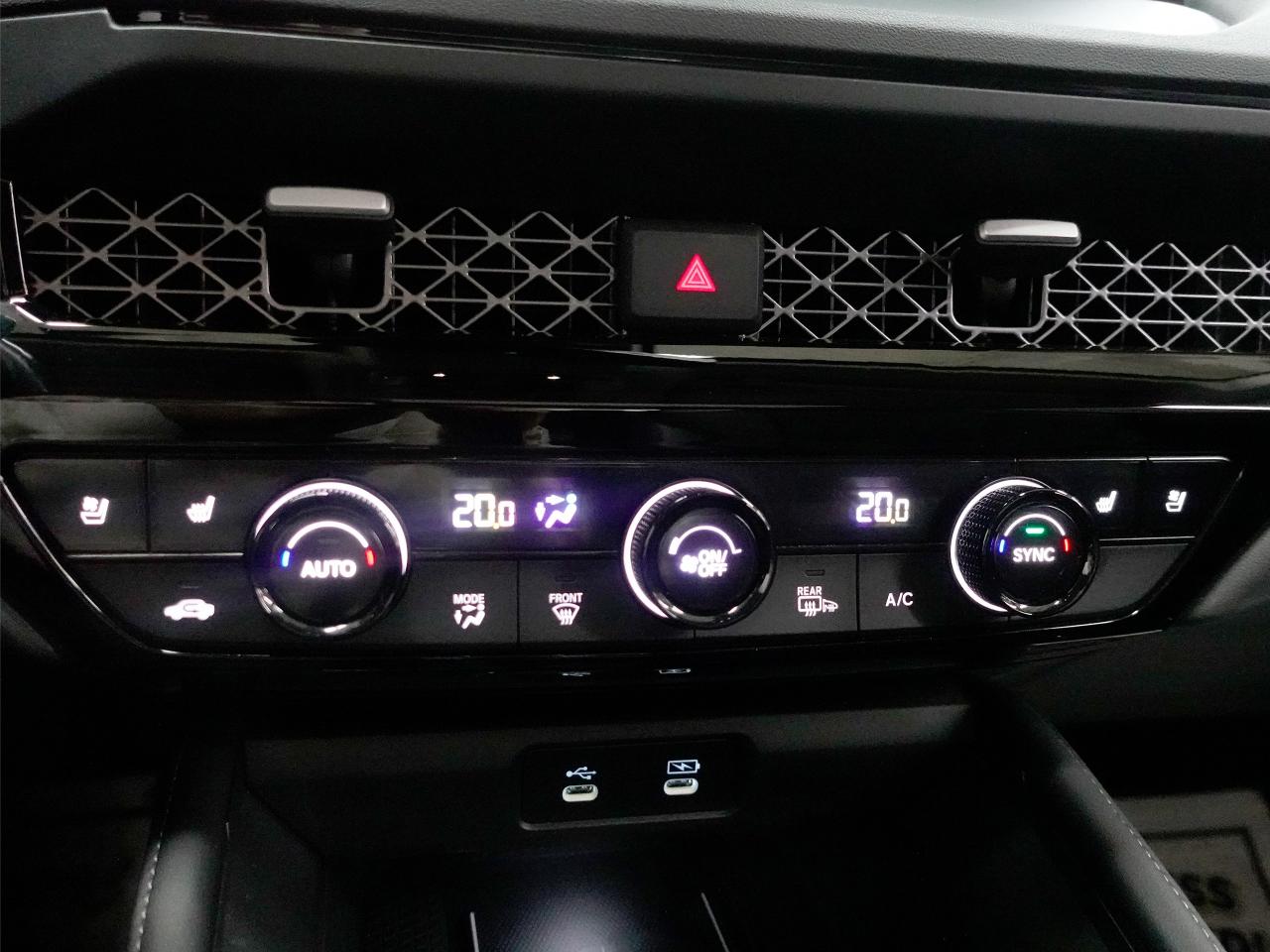 2024 Honda Accord HYBRID TOURING | Nav | Leather | Sunroof | CarPlay Photo