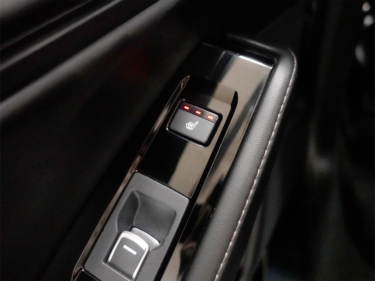 2024 Honda Accord HYBRID TOURING | Nav | Leather | Sunroof | CarPlay Photo