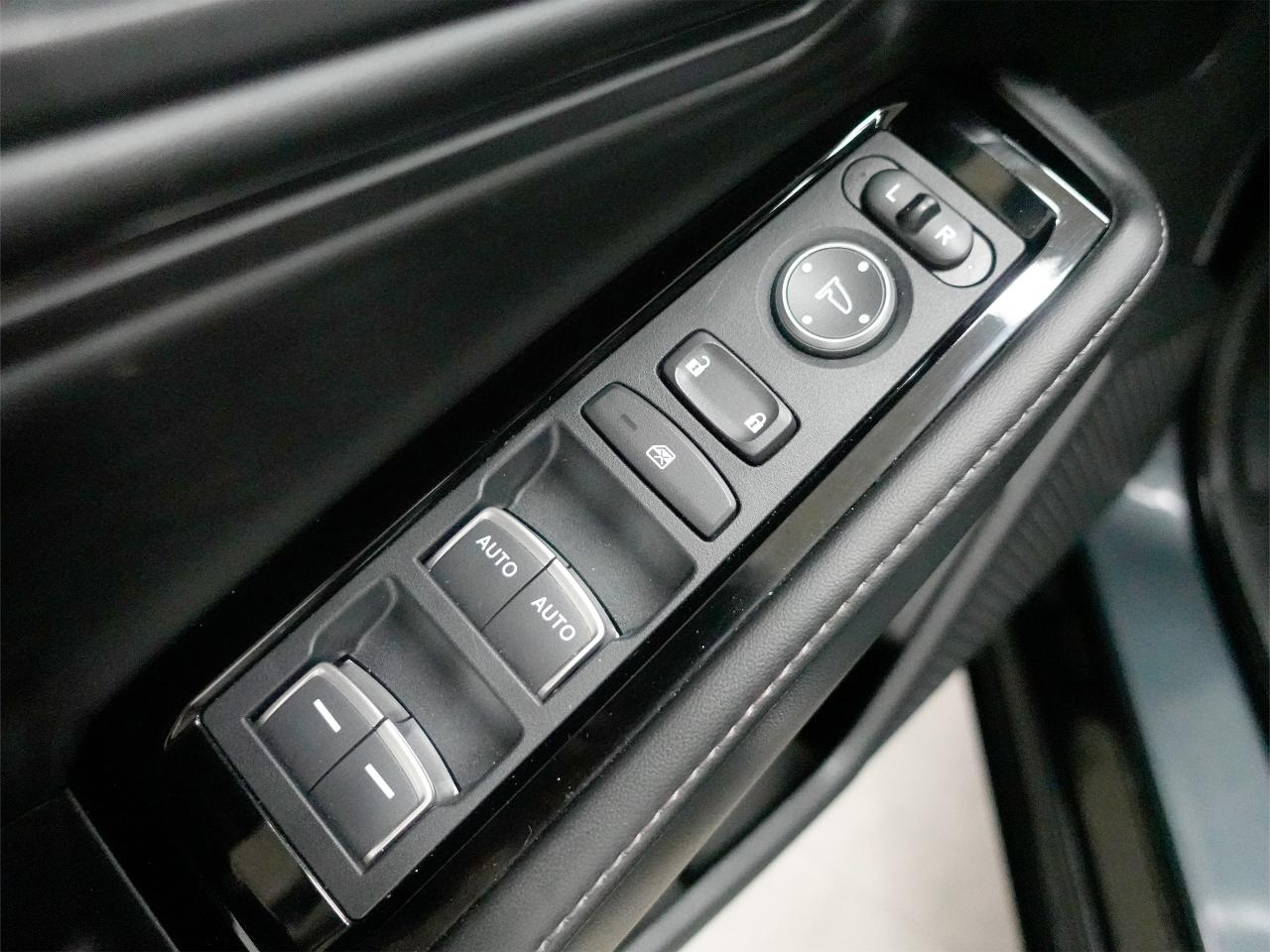 2024 Honda Accord HYBRID TOURING | Nav | Leather | Sunroof | CarPlay Photo