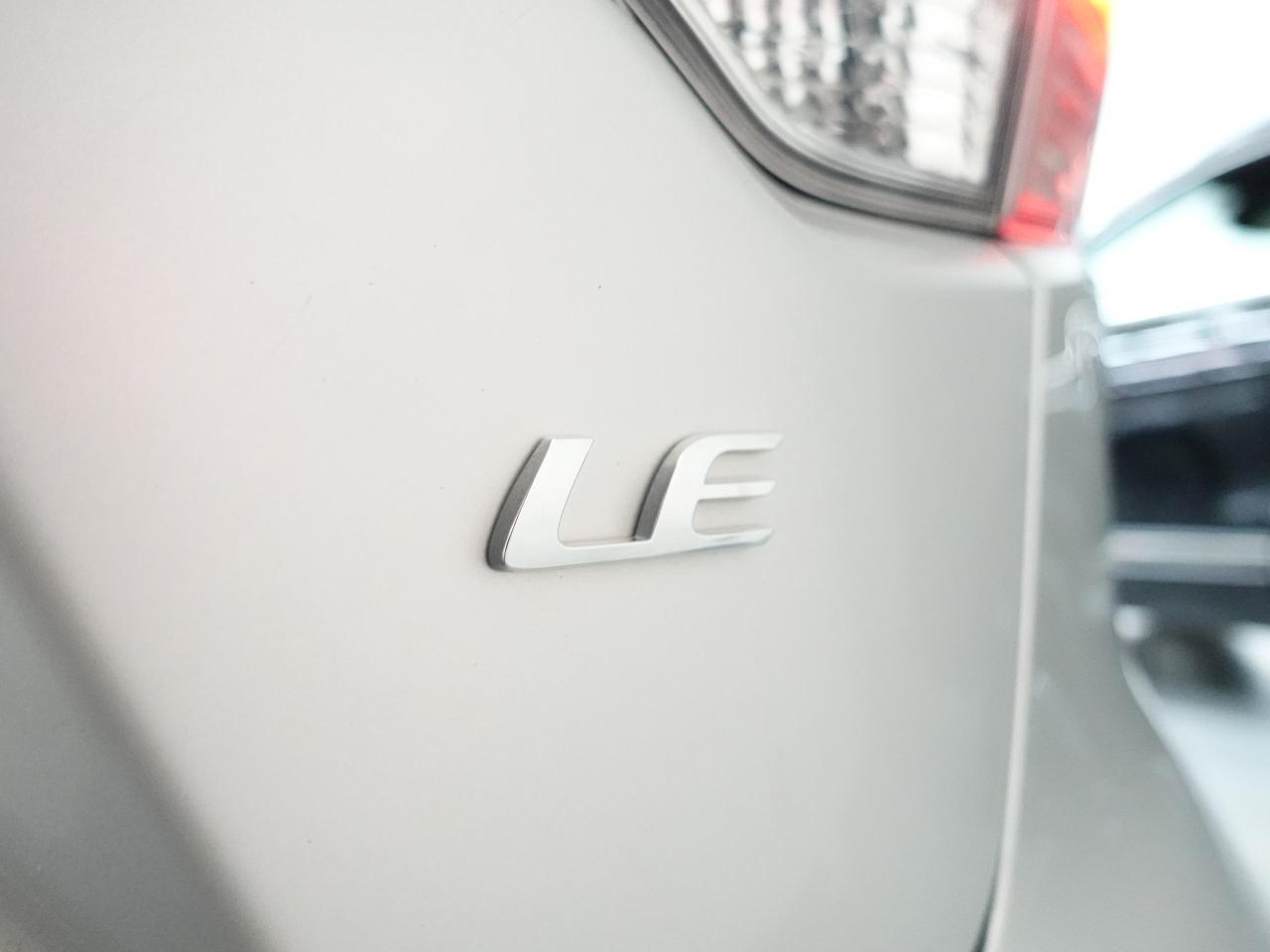 2022 Toyota Corolla LE UPGRADE | Sunroof | LaneDep | BSM | CarPlay