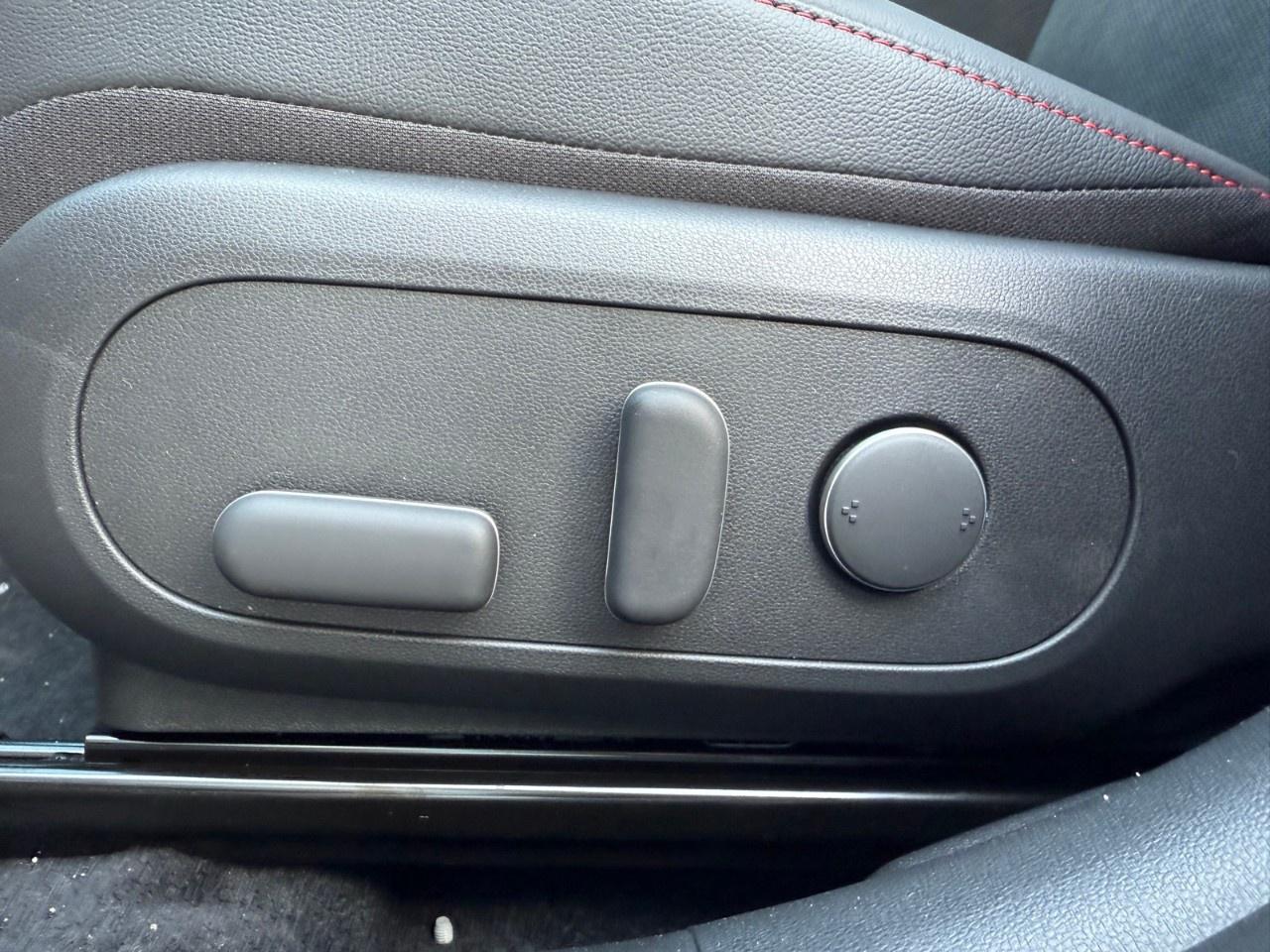 12325313